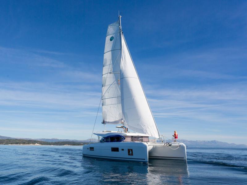 Book yachts online - catamaran - Lagoon 42 - GINGER 1  - rent