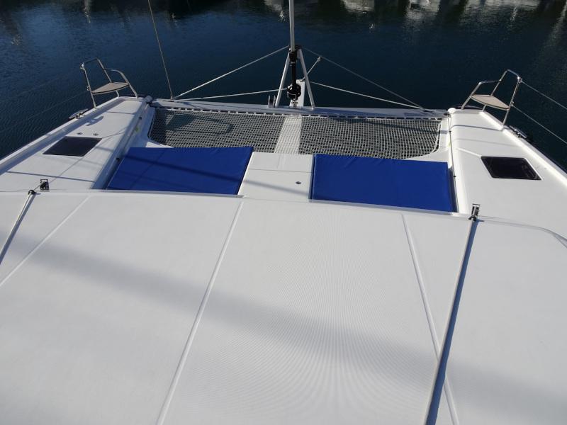 Book yachts online - catamaran - Dufour 48 Catamaran - YAM - BLUE HULL, AC+GEN., UNDERWATER LIGHTS - rent
