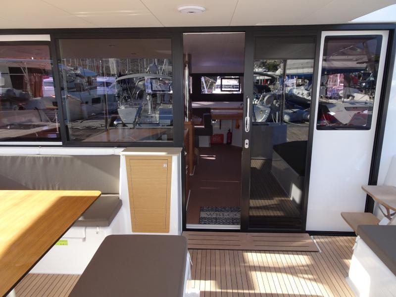 Book yachts online - catamaran - Dufour 48 Catamaran - YAM - BLUE HULL, AC+GEN., UNDERWATER LIGHTS - rent