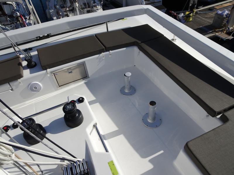 Book yachts online - catamaran - Dufour 48 Catamaran - YAM - BLUE HULL, AC+GEN., UNDERWATER LIGHTS - rent