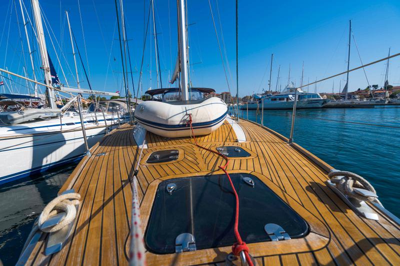 Book yachts online - sailboat - Elan 514 Impression - Lenka (sails 2015) - rent