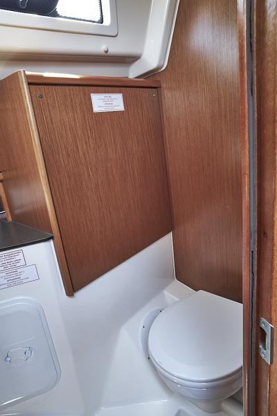 Book yachts online - sailboat - Bavaria 34 Cruiser - Wild love - rent