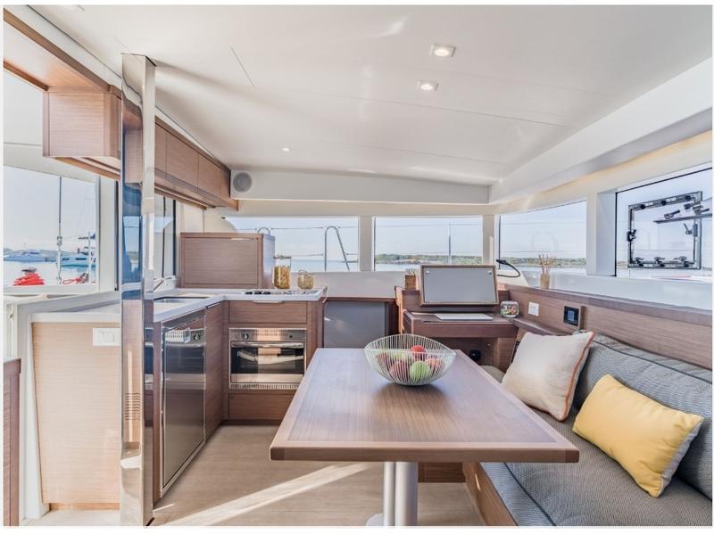 Book yachts online - catamaran - Lagoon 40 - Agorà - rent