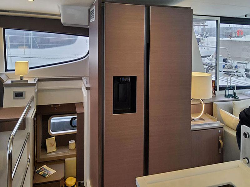 Book yachts online - catamaran - Bali 4.6 - Migaloo - rent
