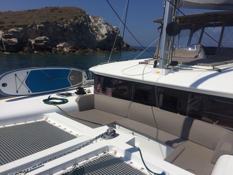 Book yachts online - catamaran - Lagoon 450F (A/C+WaterMaker+GEN) - Sunshine - rent