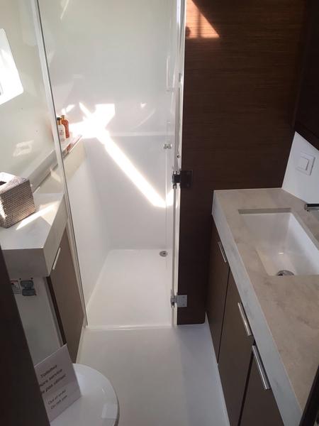 Book yachts online - catamaran - Lagoon 40 - Milu 2.0 - rent