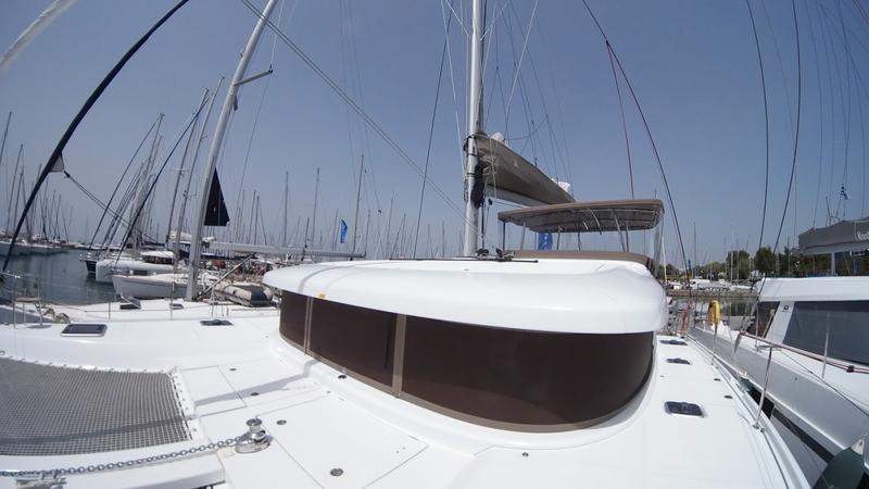 Book yachts online - catamaran - Lagoon 42 - Barchetta III - rent