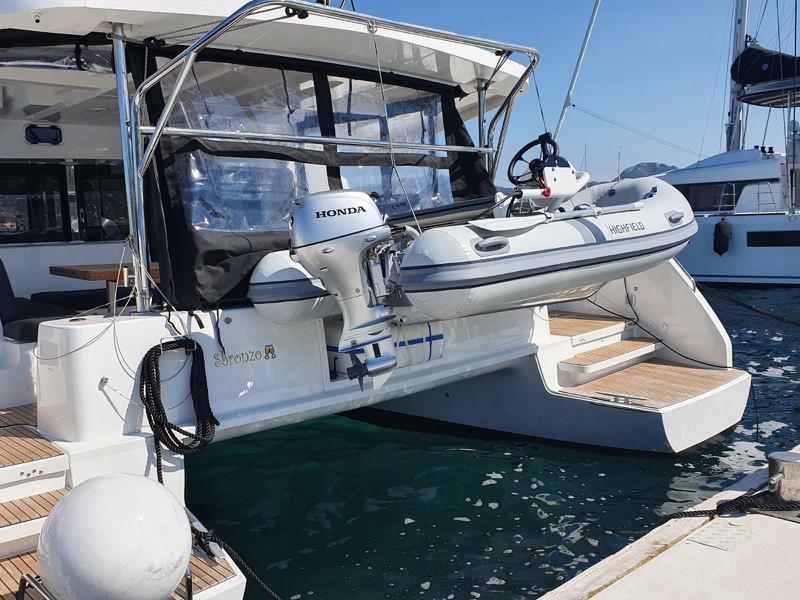 Book yachts online - catamaran - Lagoon 46 - Sbronzo - rent