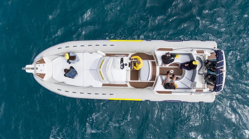 Book yachts online - motorboat - Tempest 1000 Sun - Smile IV - rent
