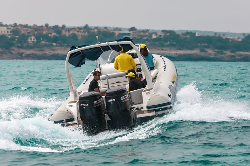 Book yachts online - motorboat - Tempest 1000 Sun - Smile IV - rent