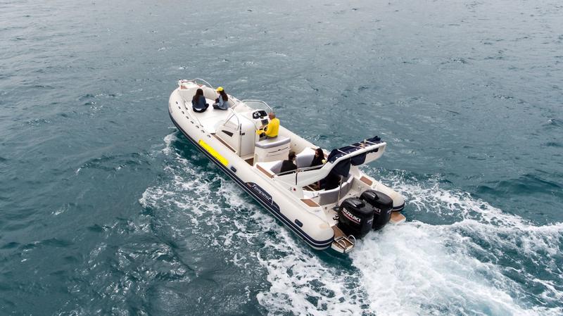 Book yachts online - motorboat - Tempest 1000 Sun - Smile IV - rent
