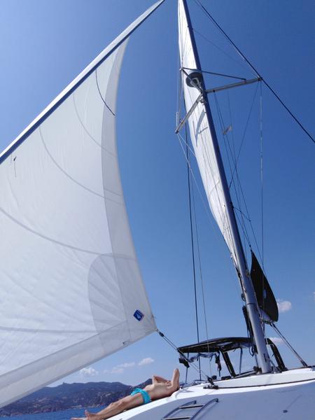 Book yachts online - catamaran - Lagoon 40 - Vega - rent