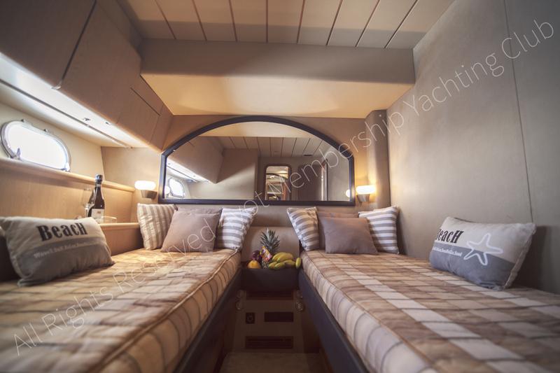 Book yachts online - motorboat - Ferretti 58/64ft - Alter Ego II - rent