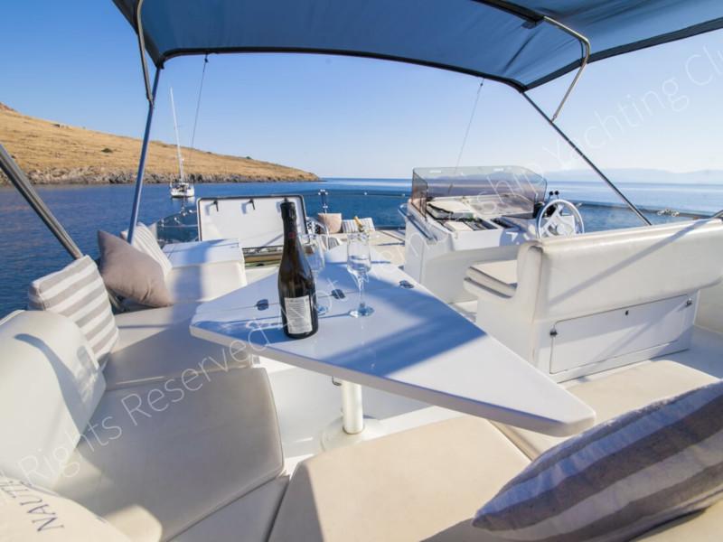 Book yachts online - motorboat - Ferretti 58/64ft - Alter Ego II - rent