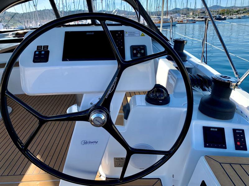 Book yachts online - sailboat - Hanse 508 - APOLLO (A/C, Gen, Watermaker, Electric Winches) - rent