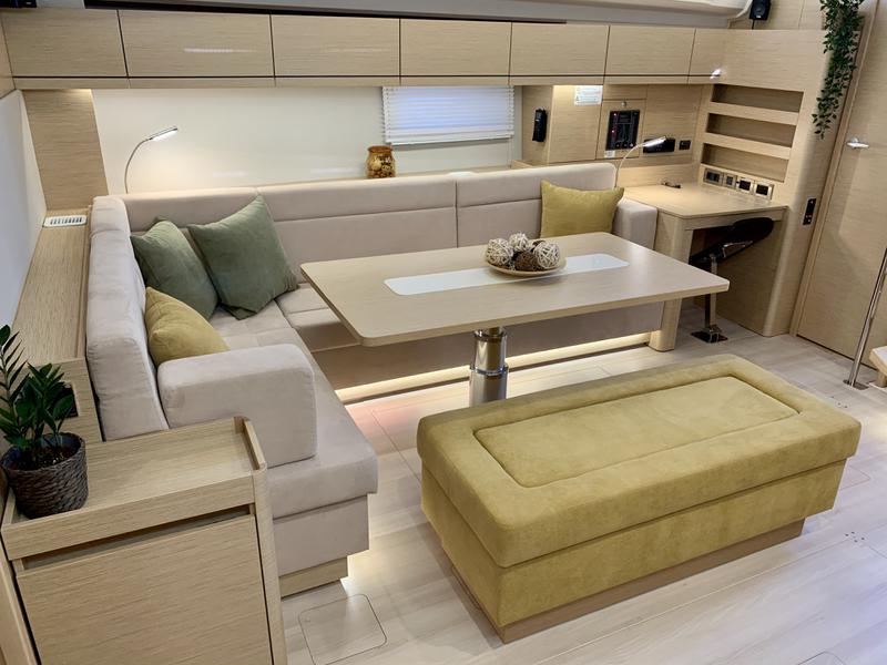 Book yachts online - sailboat - Hanse 508 - ARTEMIS (A/C, Gen, Watermaker, Electric Winches) - rent