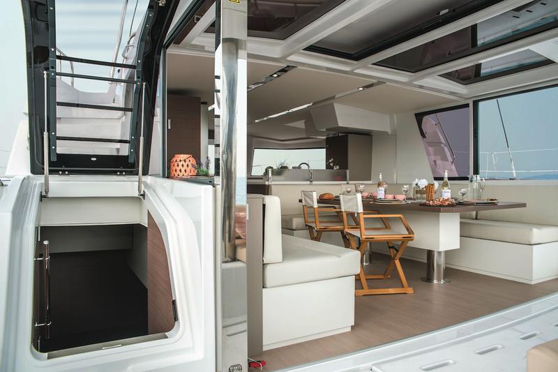 Book yachts online - catamaran - Bali 4.8 - ESTHERA - rent