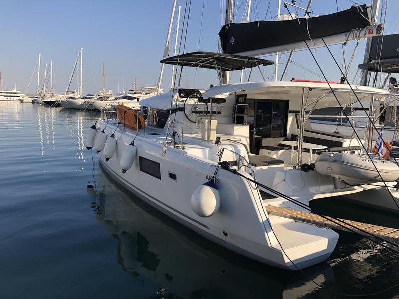 Book yachts online - catamaran - Lagoon 42 - AKTIS (air condition, generator, watermaker)   _Skippered Only_ - rent