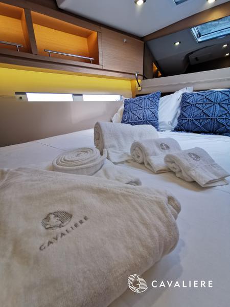Book yachts online - sailboat - Dufour 56 Exclusive - Cavaliere CAST(Ac+Gen+Wm+Bbq) - rent