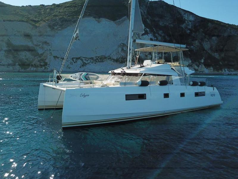 Book yachts online - catamaran - Nautitech 46 Fly - Calypso - rent