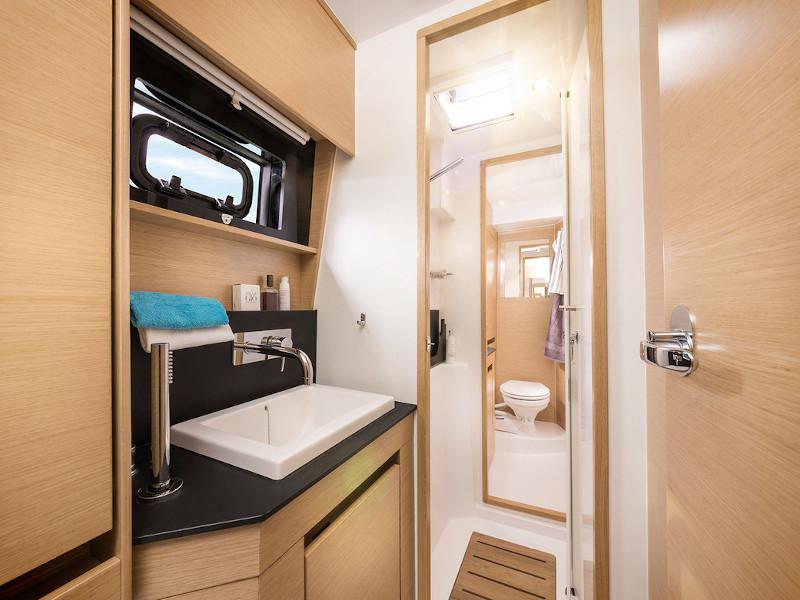 Book yachts online - catamaran - Nautitech 46 Fly - Calypso - rent