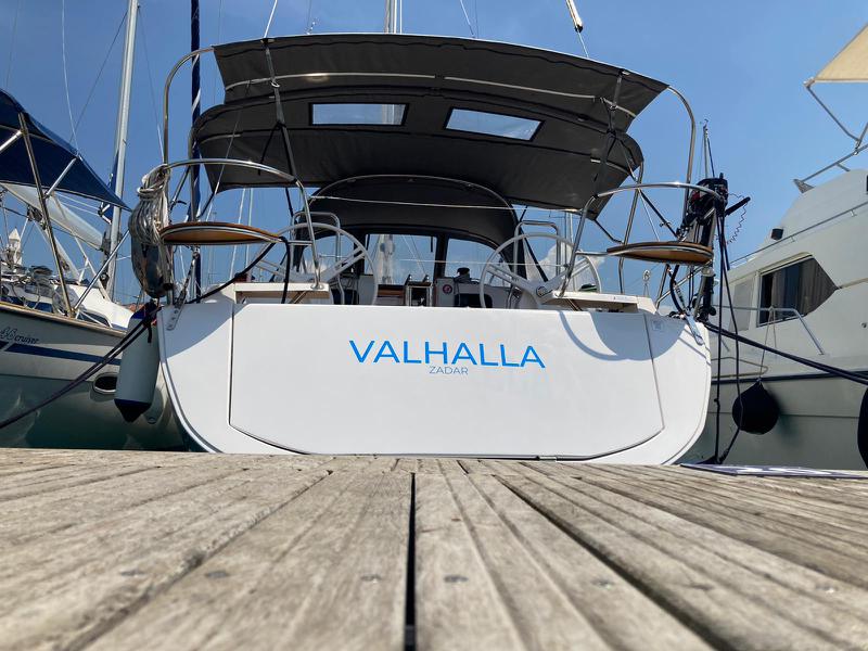 Book yachts online - sailboat - Elan 40 Impression - Valhalla - rent
