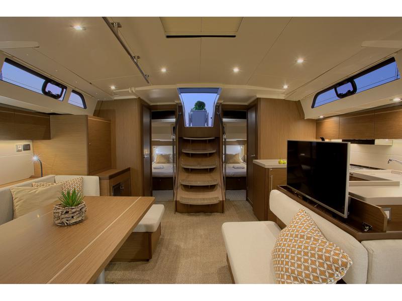 Book yachts online - sailboat - Oceanis 51.1 - Mickey G - rent