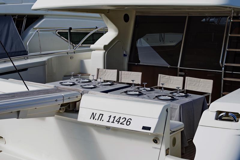 Book yachts online - motorboat - Ferretti 57 Fly Anniversary - Palmyra - rent