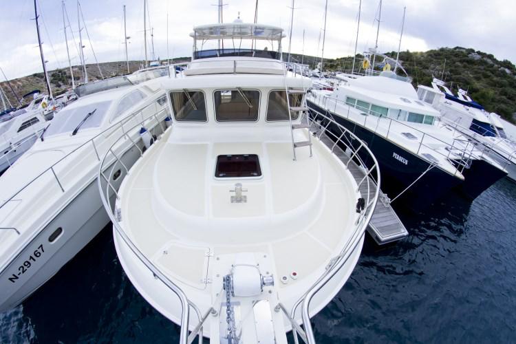 Book yachts online - motorboat - Adagio Europa 51.5 - Anna Sophie  - rent