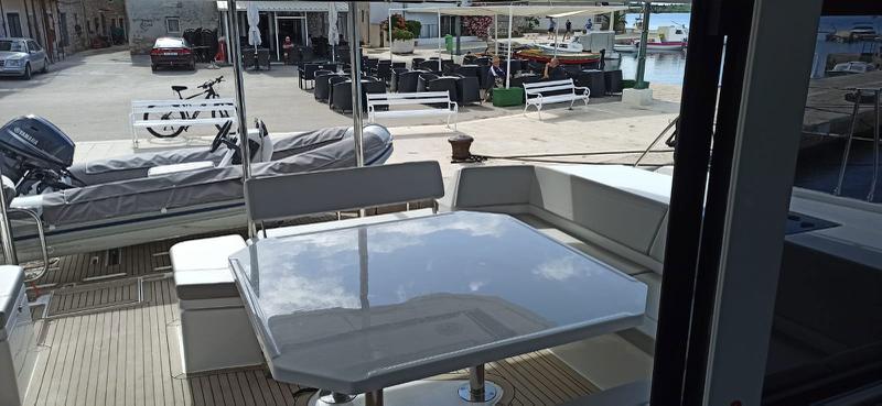 Book yachts online - catamaran - Leopard 50 - LADY AMANDA - rent