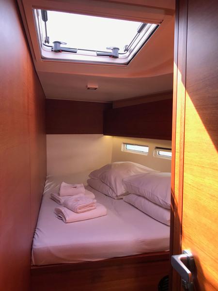 Book yachts online - sailboat - More 55 - ATHENE - rent