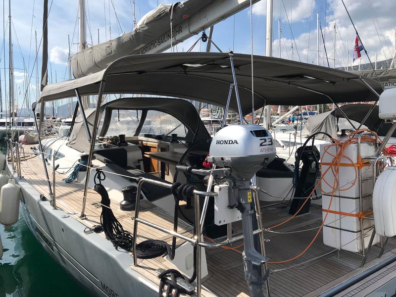 Book yachts online - sailboat - More 55 - ATHENE - rent