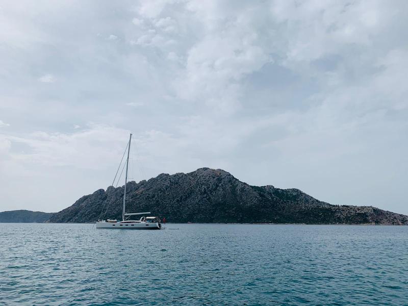 Book yachts online - sailboat - Jeanneau 64 - BALLADEER - rent