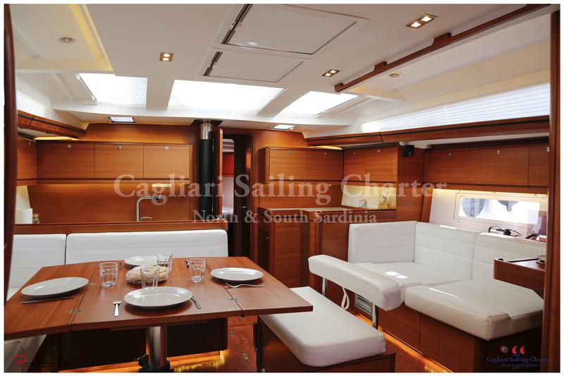Book yachts online - sailboat - Dufour 512 Grand Large * - Head Quarter - rent