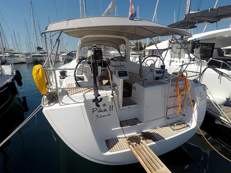 Book yachts online - sailboat - Oceanis 50 - Pika II (Bowthruster, Sails 2020, AC + generator) - rent