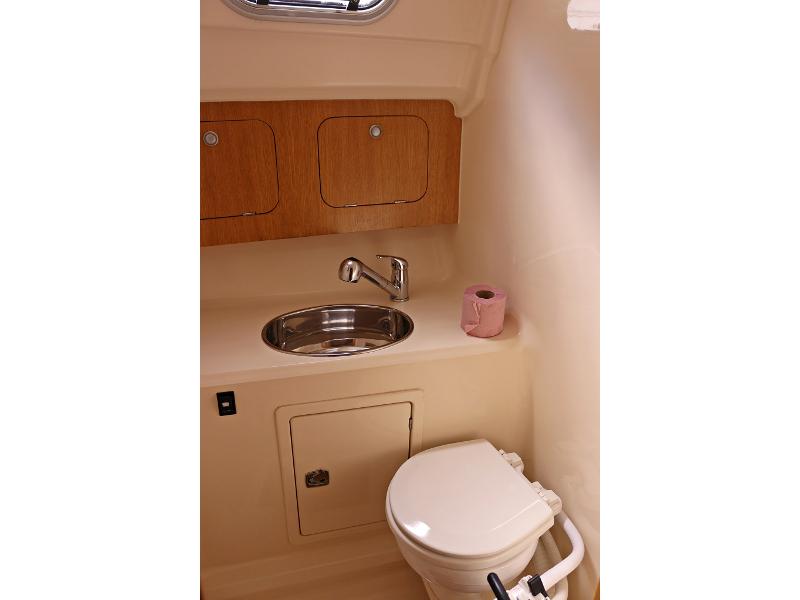 Book yachts online - motorboat - ADRIA 1002V  BT (12) - LAVSA - rent