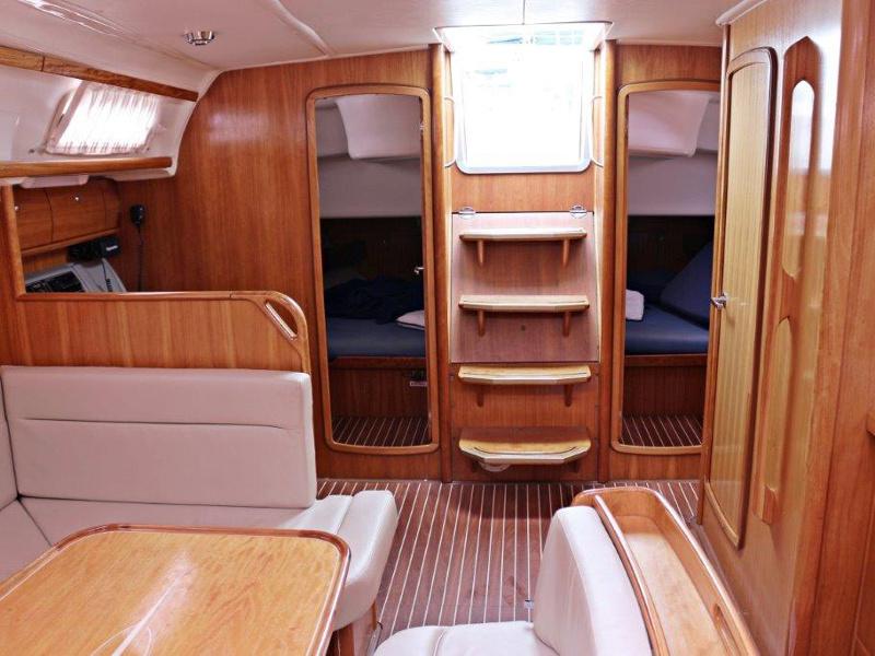 Book yachts online - sailboat - BAVARIA C 46 BT (05) - MAESTRAL - rent