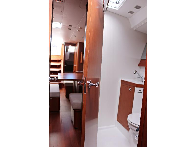 Book yachts online - sailboat - OCEANIS 48 BT - FILOMENA - rent