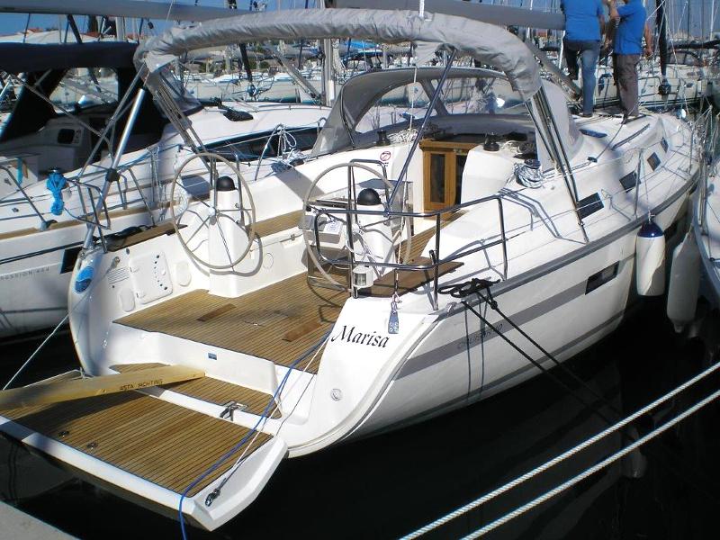 Book yachts online - sailboat - BAVARIA C 40 BT - MARISA - rent