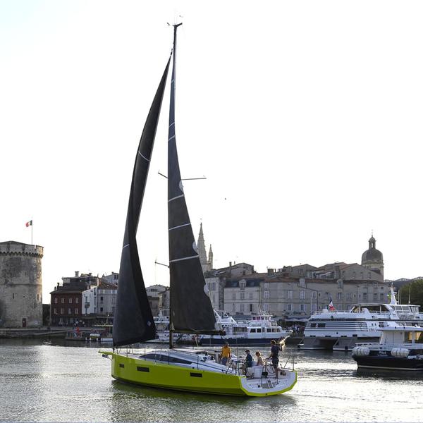 Book yachts online - sailboat - RM 1180 - OXO - rent