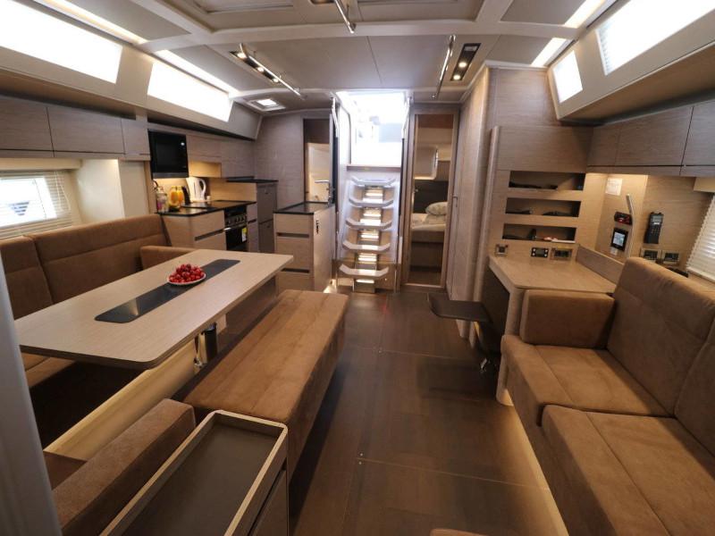 Book yachts online - sailboat - Hanse 548 - MILA FELICE - rent