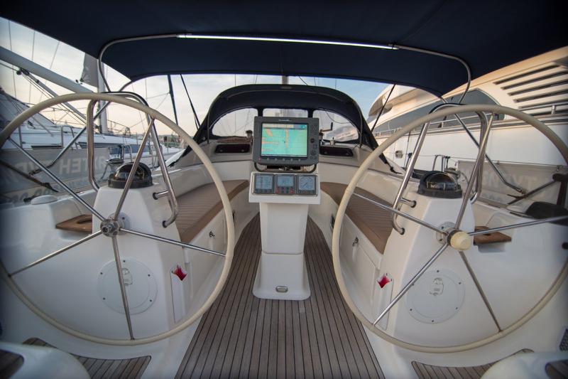 Book yachts online - sailboat - Bavaria 50 Vision - Saint Anna - rent