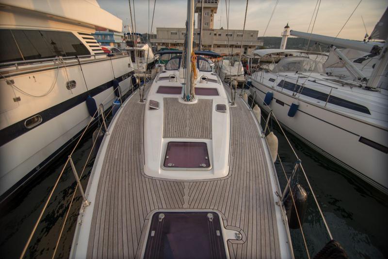 Book yachts online - sailboat - Bavaria 50 Vision - Saint Anna - rent
