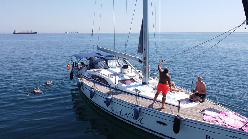Book yachts online - sailboat - Bavaria 50 Vision - Saint Anna - rent