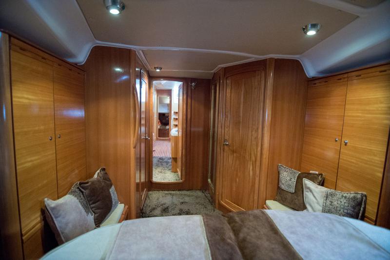 Book yachts online - sailboat - Bavaria 50 Vision - Saint Anna - rent