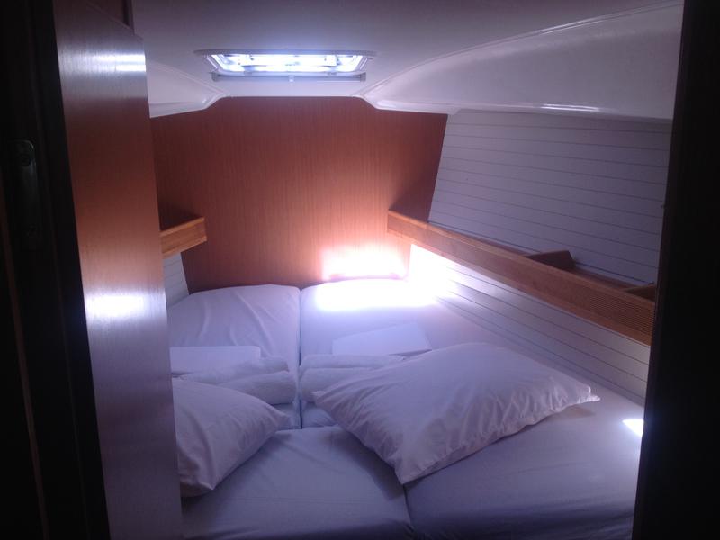 Book yachts online - sailboat - Bavaria 47 Cruiser - Orestis - rent