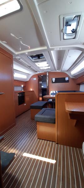 Book yachts online - sailboat - Bavaria 41 Cruiser - Optasia - rent