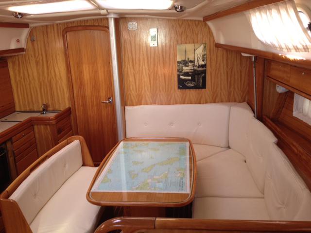 Book yachts online - sailboat - Bavaria 39 Cruiser - Nemesis - rent