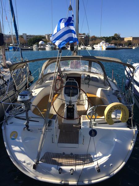 Book yachts online - sailboat - Bavaria 39 Cruiser - Nemesis - rent