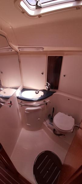 Book yachts online - sailboat - Bavaria 39 Cruiser - Nemesis - rent